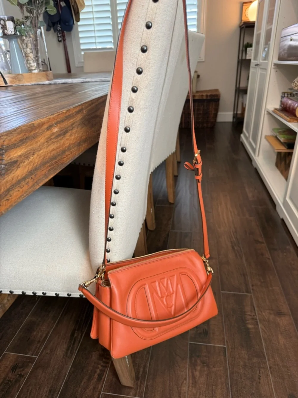 MCM Terracotta Orange Leather Shoulder Bag with Embossed Logo - Picture 5 of 5